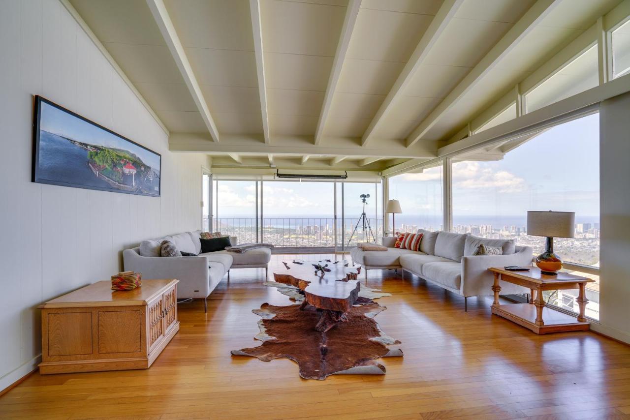 Breezy Honolulu Home Rental Ocean And Skyline Views Extérieur photo